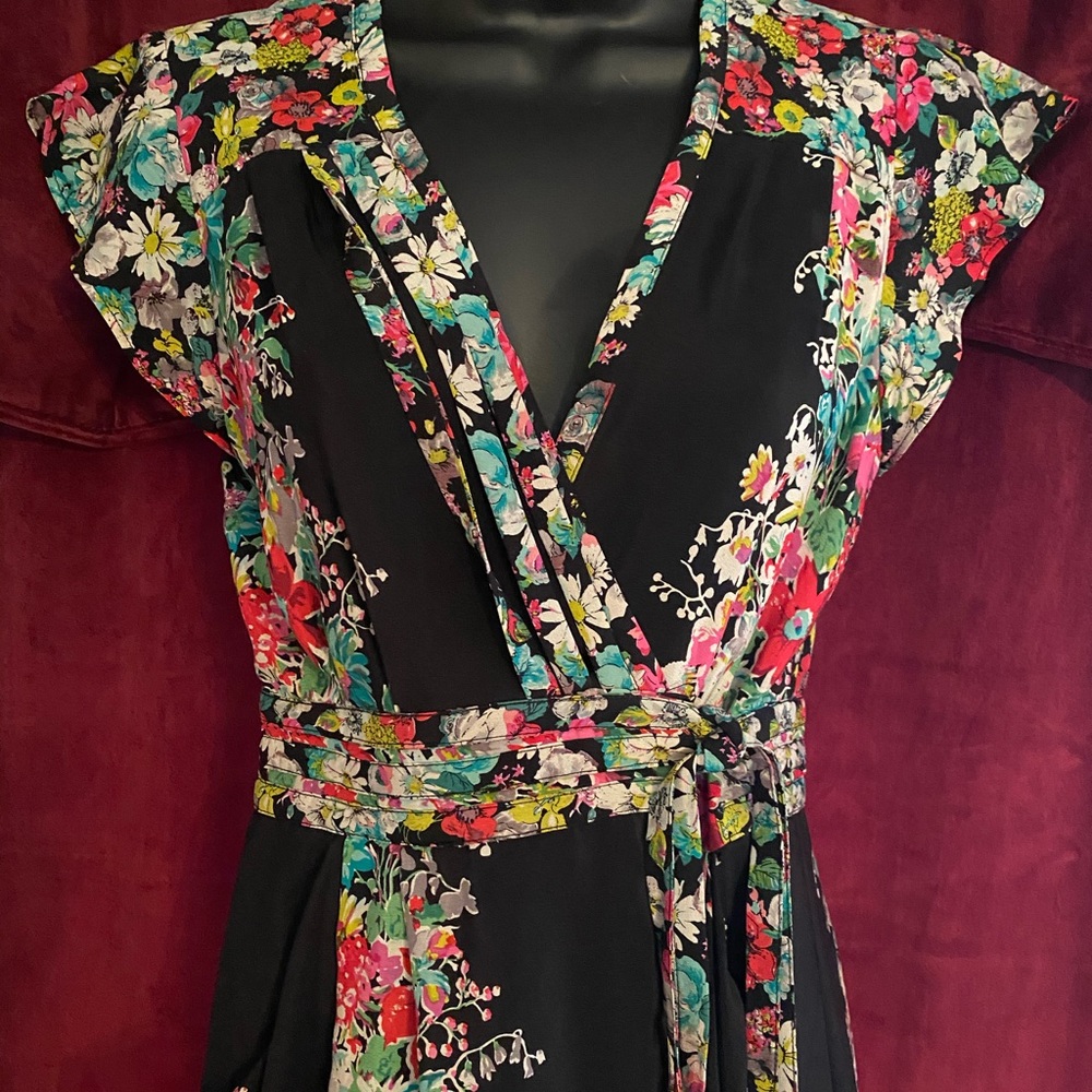 Unique dress colorful 2 pockets . Beautiful ! - Picture 6 of 11